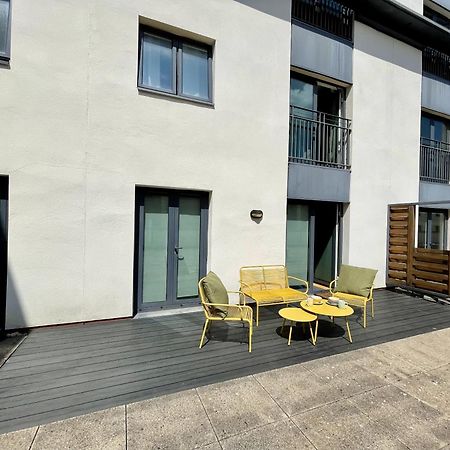 Stunning 2-Bed Town Centre Apartment - Hosted By Hutch Lifestyle Leamington Spa Extérieur photo